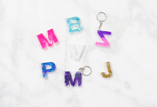 Style Meets Function: Metallic Color Keychains